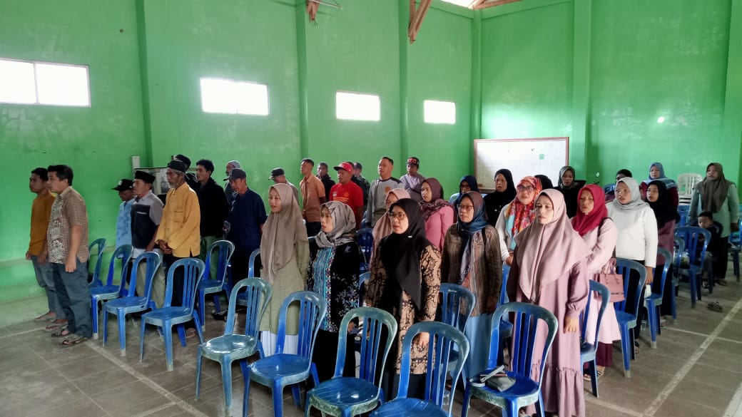 Pembinaan Rutin RT, RW, LINMAS, dan Lembaga Desa Karangjaya Serta Pembagian Insentif Bulanan